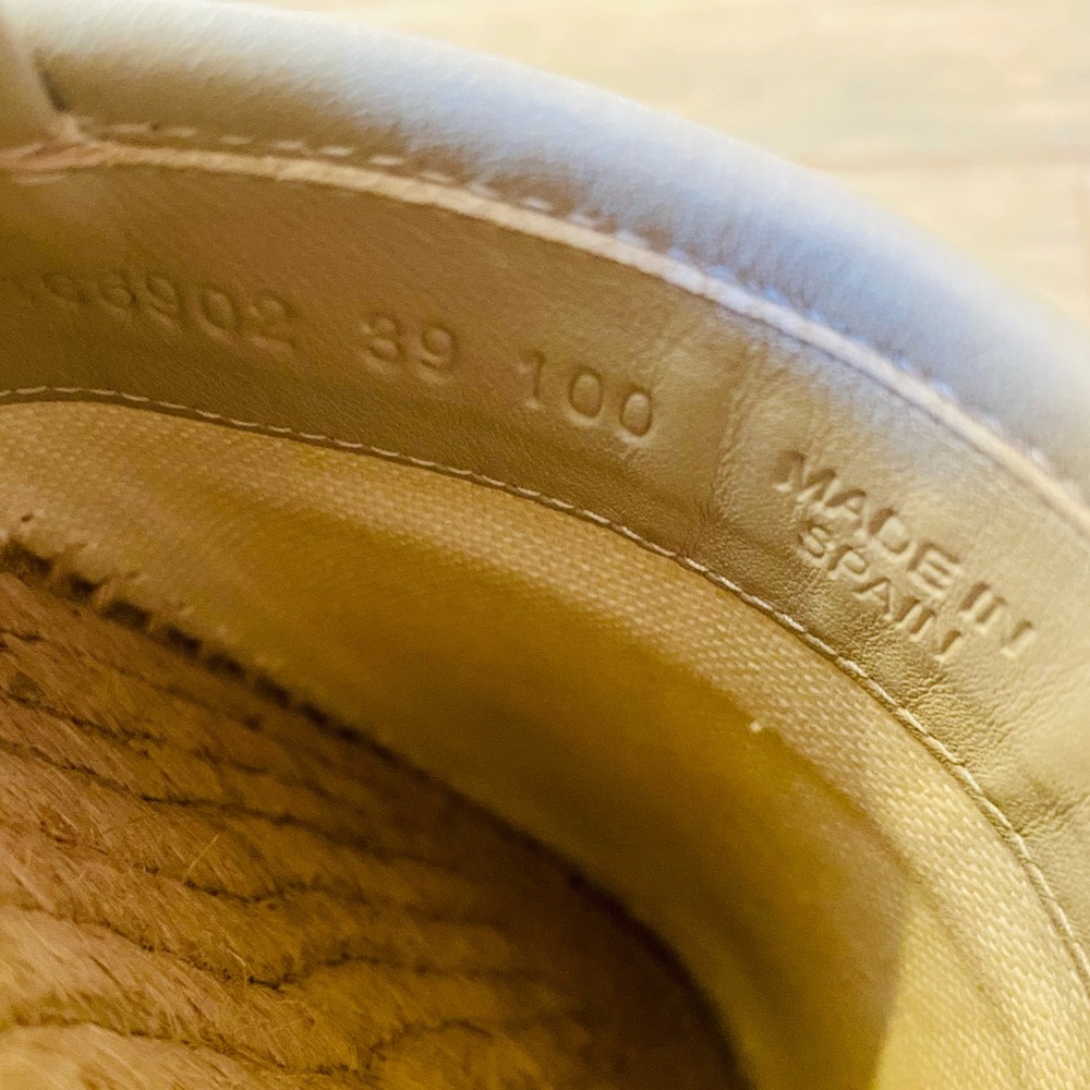 EUC Gucci Cream GG Canvas & Leather Trim Espadrilles - Picture 15 of 16
